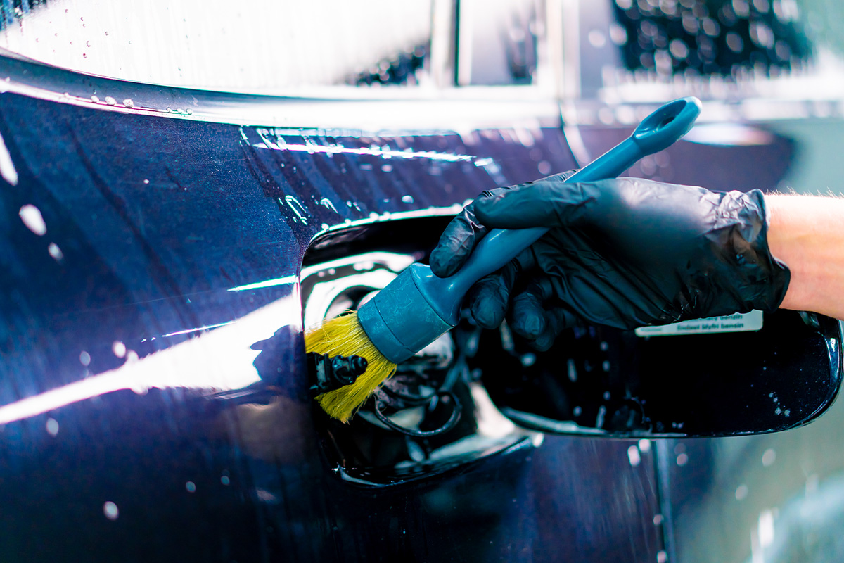 Gries-Lackierungen-Landau-Lackiererei-car-detailing